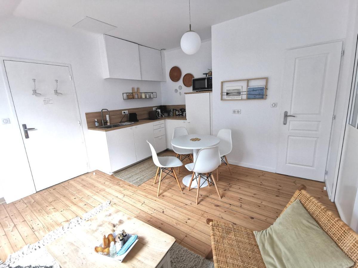 Apartamento Le Repaire Du Cap-Hornier Rezé Exterior foto